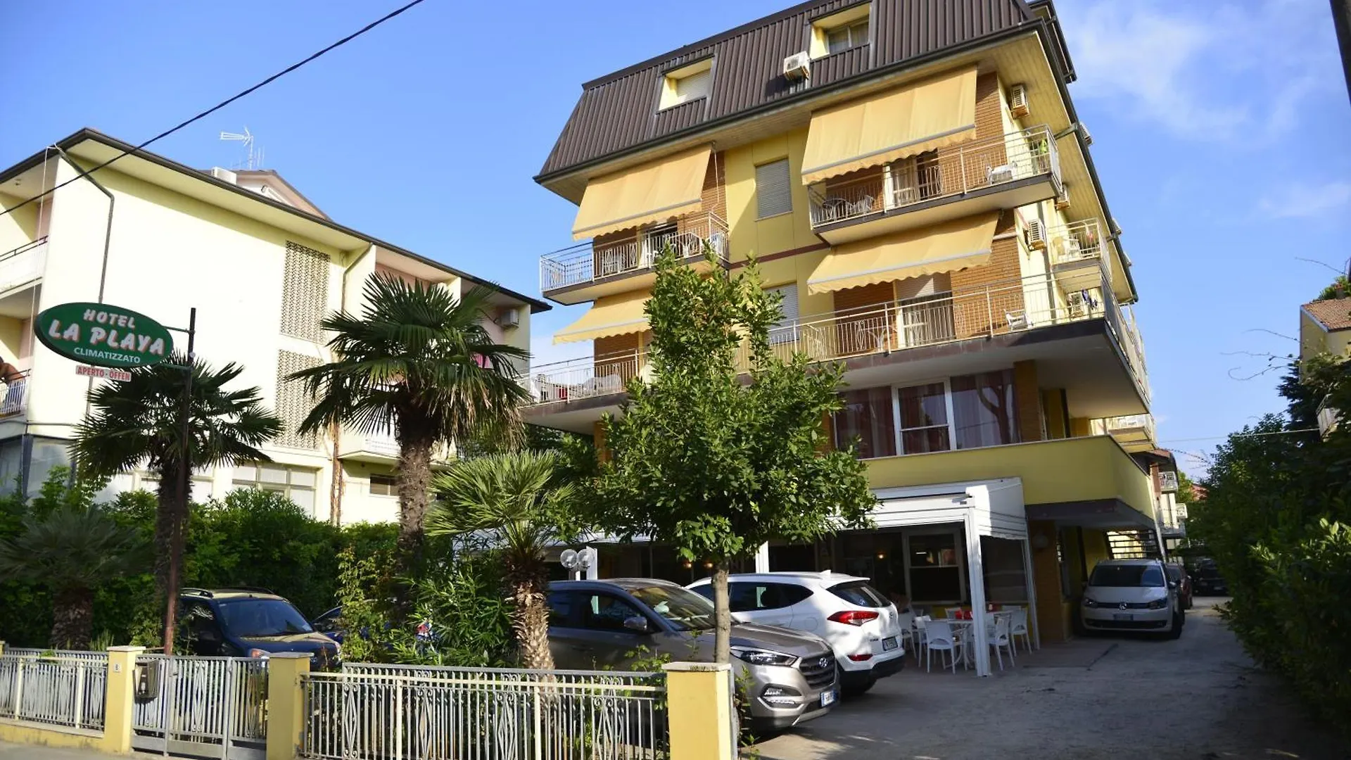 Hotel La Playa Cervia 2*,  Italia